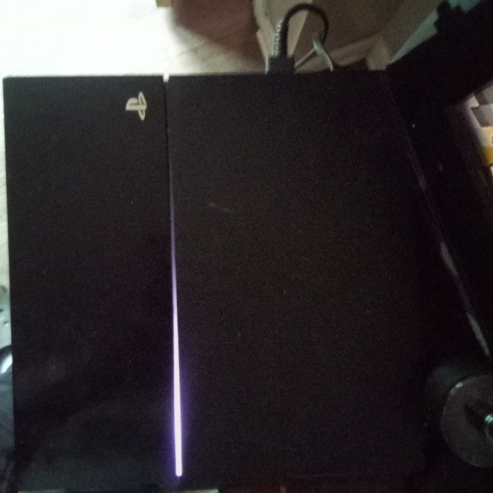 PS4 PRO